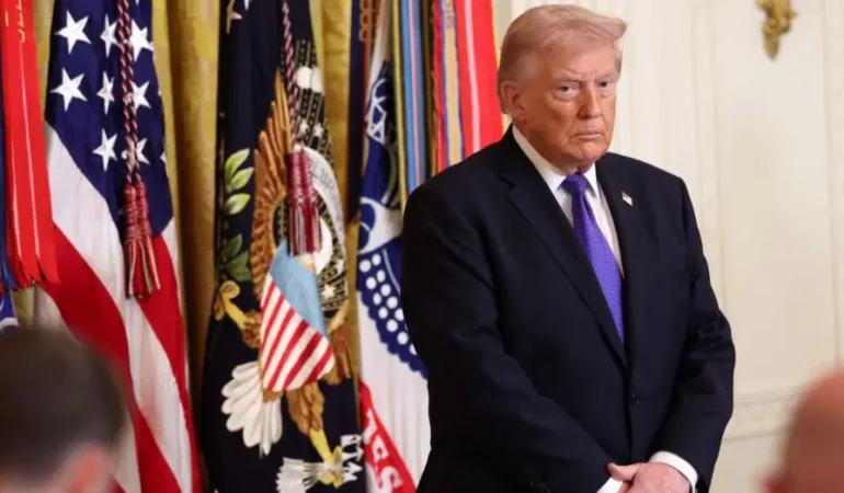 Trumptan-Hurmuz-cikisi-Hurmuz-Bogazi-adi-Trump-Bogazi-mi-featured