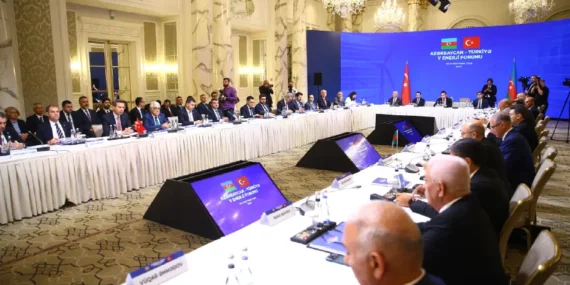 Türkiye-Azerbaycan: Karadeniz’den Avrupa’ya üç enerji hattı
