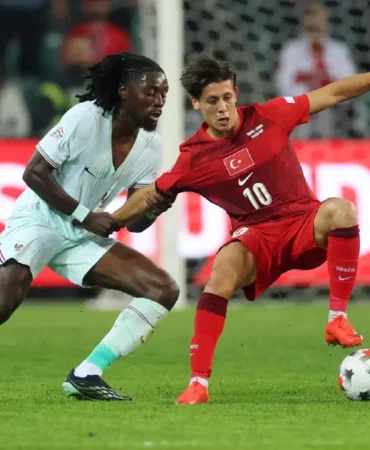 Turkiye-Italya-karsilasmasini-Michael-Oliver-yonetecek-featured