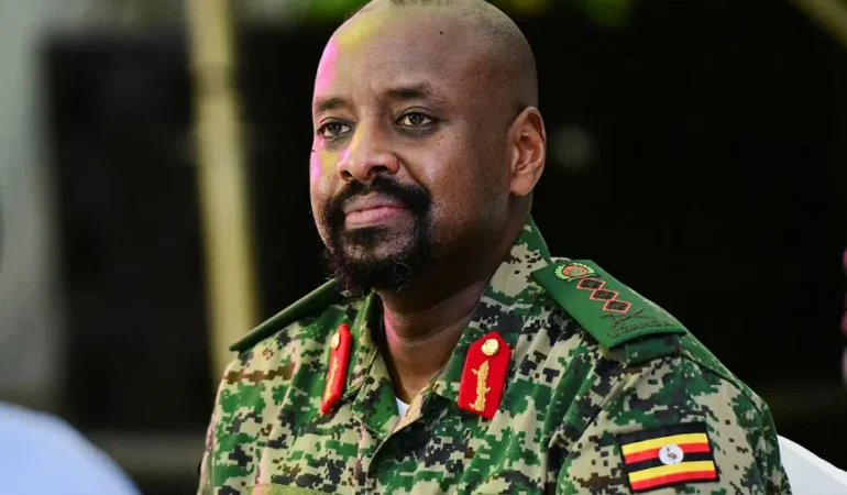 Uganda-generali-Turkiye-ile-askeri-is-birligini-askiya-aldi-featured