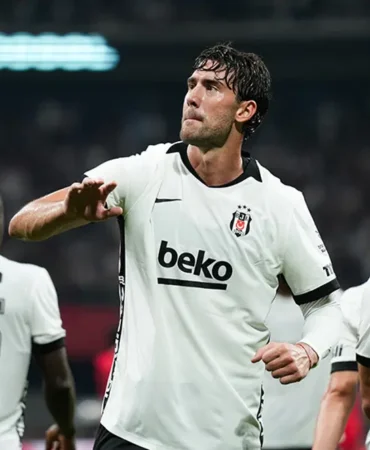 Vlahovic-icin-2-5-mac-ceza-ihtimali-derbi-sonrasi-gundemde-featured