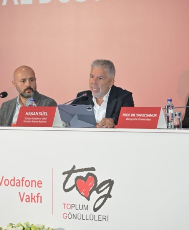 Vodafone-ve-TOG-5-bin-ogrenciye-dijital-egitim-verecek-featured