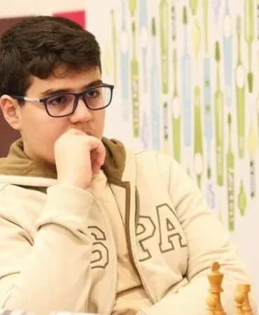 Yagiz-Kaan-Erdogmusa-FIDEden-yilin-cikis-odulu-featured