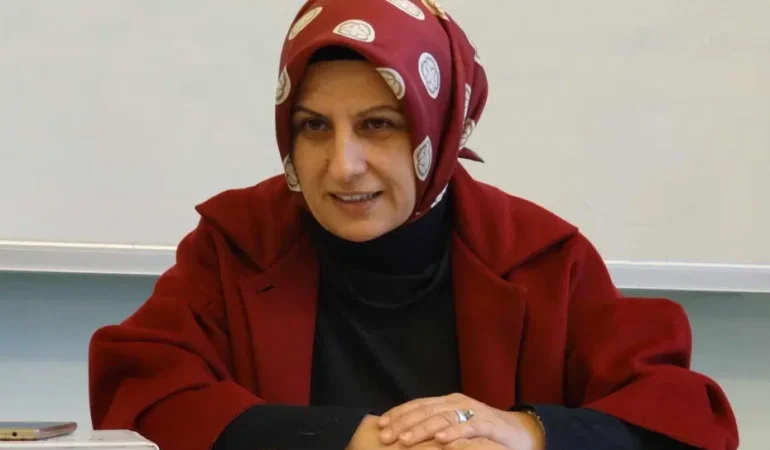 AK-Partide-Hulya-Terzioglu-sosyal-politikalar-yonetiminde-featured
