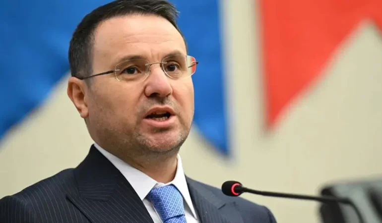 Akın Gürlek: Süresiz nafaka hakkaniyete aykırı