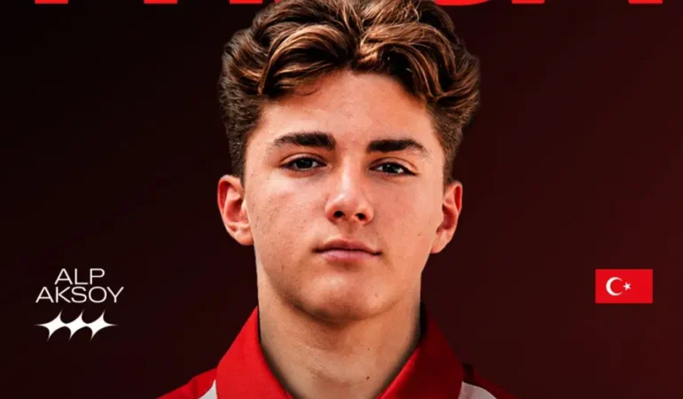 Alp Aksoy, Ferrari tarihindeki ilk Türk pilot oldu