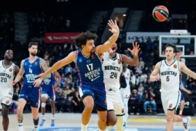 Anadolu-Efes-Besiktas-karsisinda-EuroLeague-derbisini-kazandi-featured
