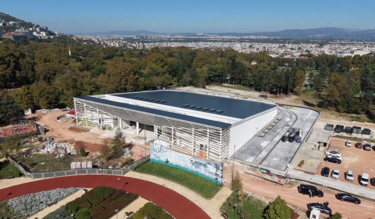 Atatürk Spor Salonu’nda çalışmalar yüzde 80’e ulaştı