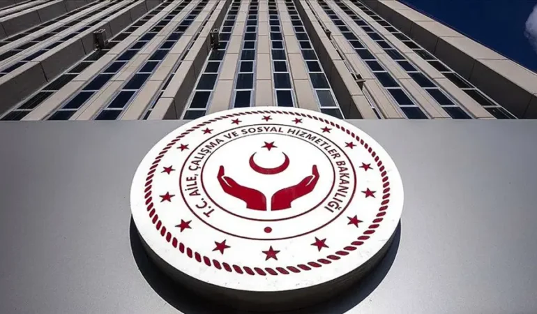 Bakanlık, Antalya’daki çocuk yarışması için suç duyurdu