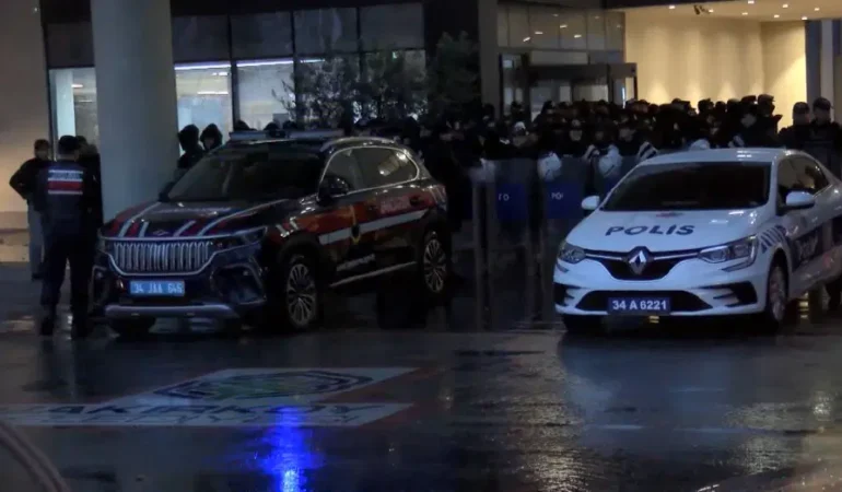 Bakırköy Belediyesi soruşturmasında 61 şüpheli adliyede