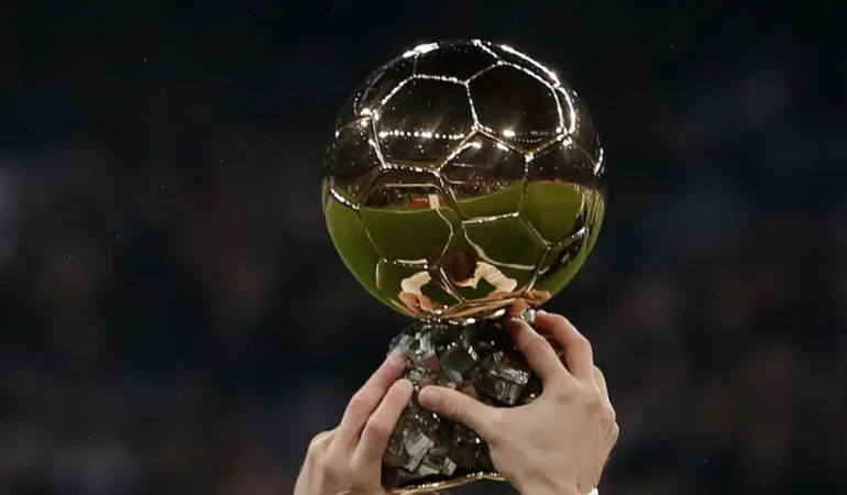 Ballon d’Or’da Messi ve Ronaldo yılları yarışıyor
