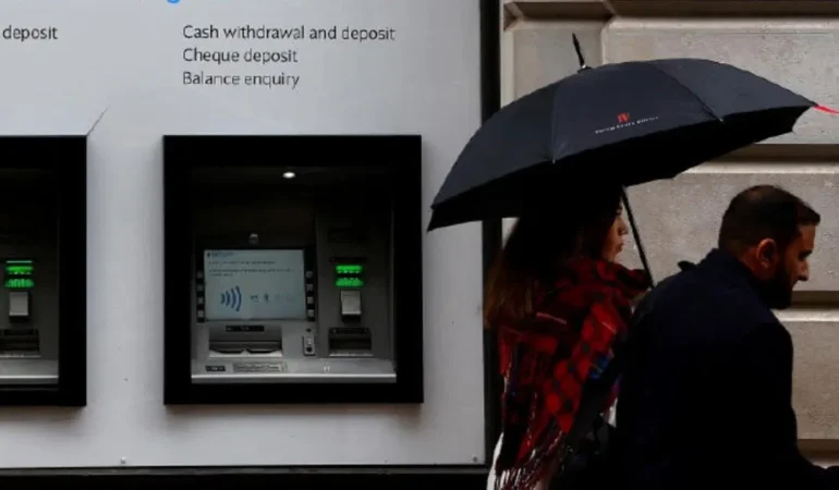 Barclays yapay zekâ dönüşümüyle 5 bin kişiyi çıkaracak