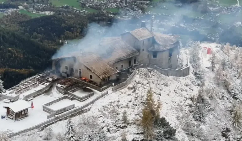 Bavyera’daki Kartal Yuvası yangında kullanılamaz hale geldi