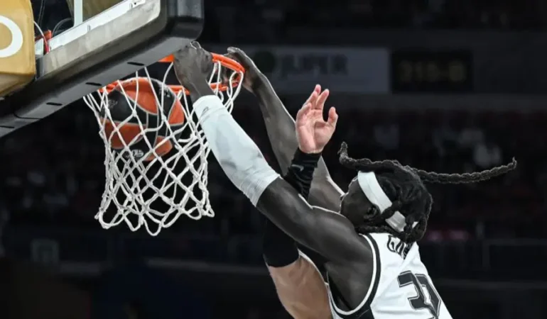 Beşiktaş, Baskonia deplasmanında ikinci galibiyetini aldı