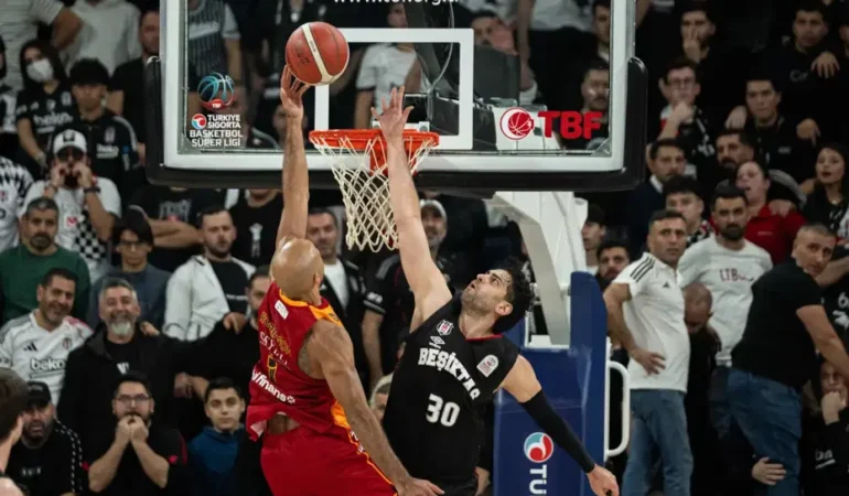 Beşiktaş, derbide Galatasaray MCT Technic’i yendi