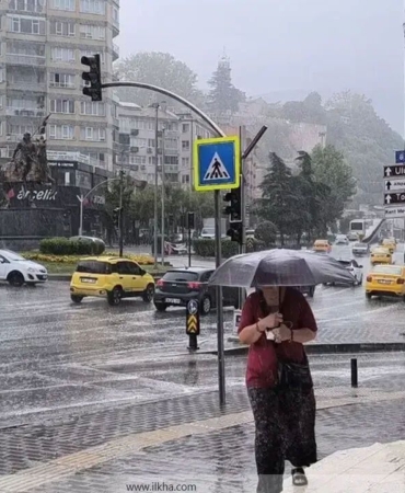 Bursada-ekimin-ilk-gunu-saganak-ve-ruzgar-bekleniyor-featured
