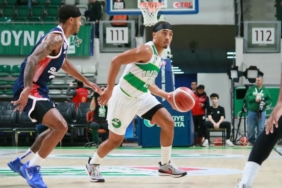 Bursaspor-Basketbol-Bahcesehir-Kolejine-90-80-yenildi-featured