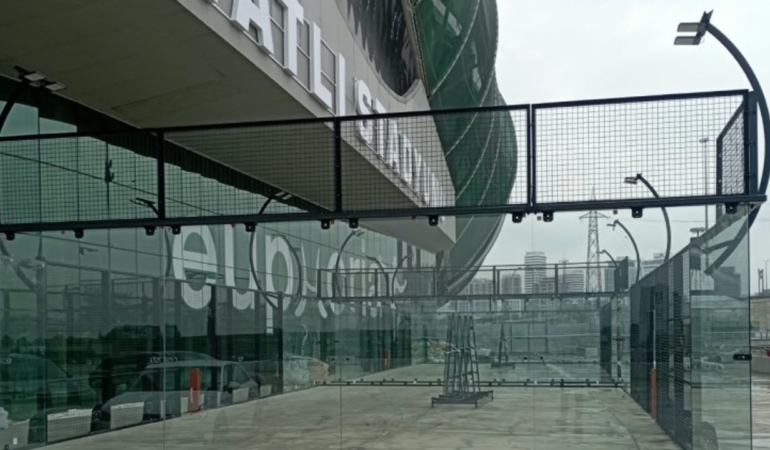 Bursaspor, izinsiz padel kortlarının kaldırılmasını istedi