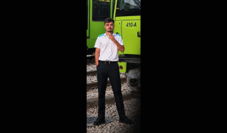 Burulaş vatmanı Koray Kızılkaya son yolculuğuna uğurlanacak