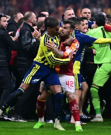 Derbi-sonrasi-Brown-ve-Bardakci-kavgasina-aciklama-geldi-featured