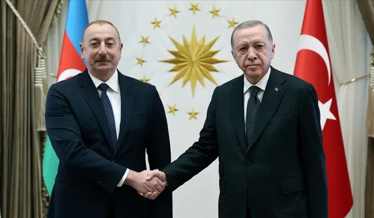 Erdoğan, Aliyev’i Ankara’daki zirveye davet etti