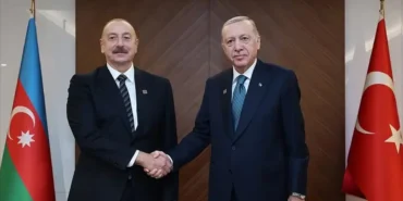 Erdogan-Azerbaycanin-bagimsizlik-gununu-kutladi-featured