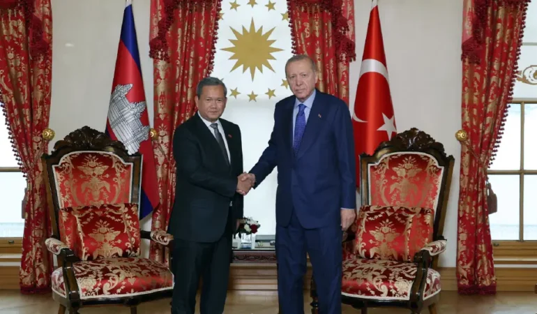 Erdoğan, Kamboçya Başbakanı Hun Manet ile görüştü