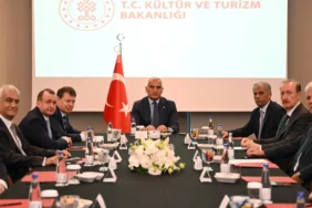 Ersoy-Antalyada-Rusya-ile-ucus-artisini-gorustu-featured
