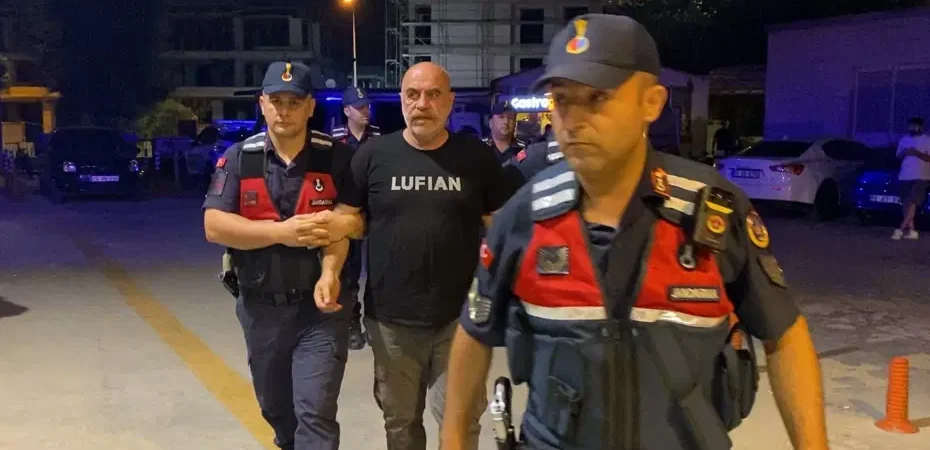 Ezel-Akayin-uyusturucu-testi-pozitif-cikti-featured