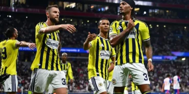 Fenerbahce-Goztepe-karsisinda-Kuyt-donemini-aciyor-featured
