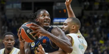 Fenerbahce-Tarfin-Istanbulda-3te-3-yapti-featured