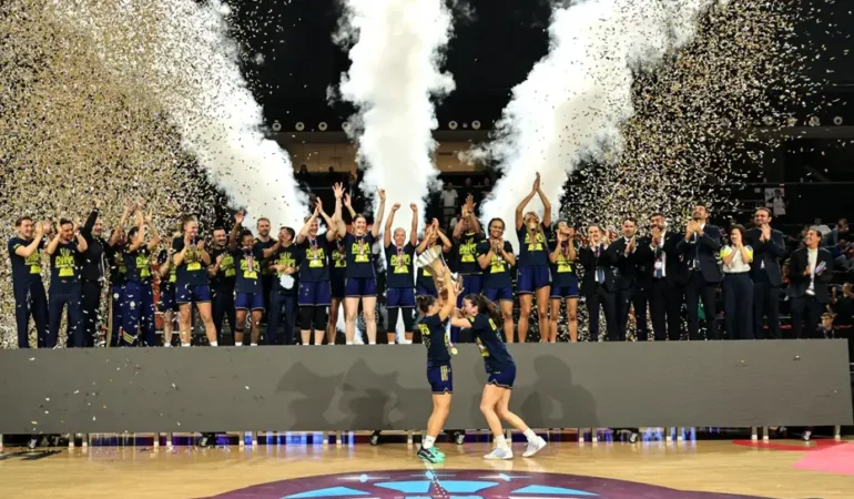 Fenerbahçe Tarfin, Süper Kupa’yı 3. kez aldı