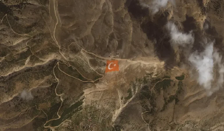 GÖKTÜRK-1, Anadolu’daki bayrak ve Atatürk izlerini görüntüledi