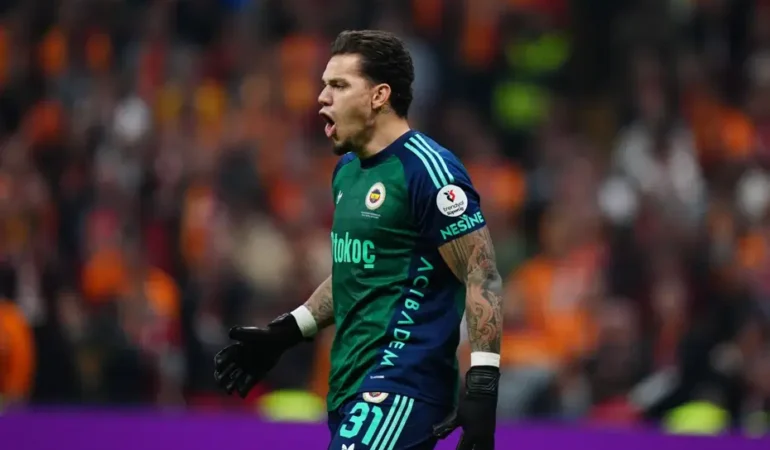 Galatasaraylı futbolculardan Ederson’a maç sonrası takdir