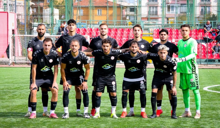 Gemlik Sümerbey FSK, Uşak Spor’u kupada eledi