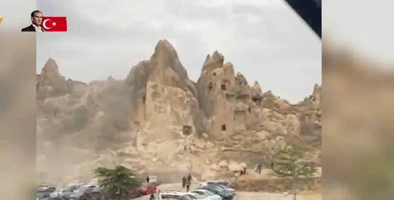 Göreme Açık Hava Müzesi girişinde peribacası çöktü