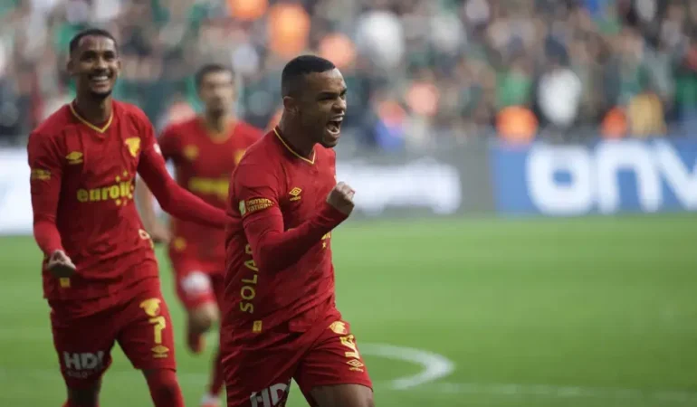 Göztepe, Kocaelispor deplasmanından galibiyet çıkardı