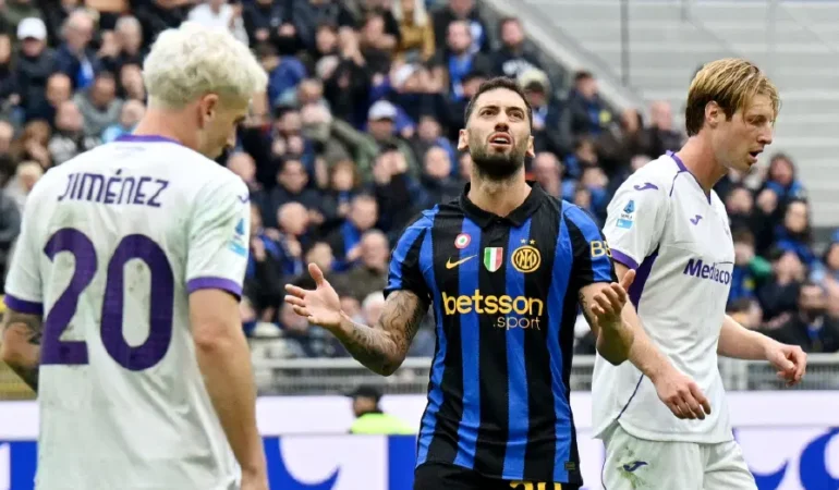 Inter, Fiorentina karşısında uzatmada liderliği korudu