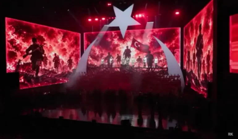 İstanbul’da 600 öğrenci Cumhuriyet için konser verdi