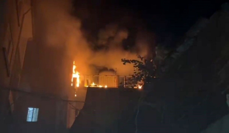 Mudanya’da balkon yangını eve ulaşmadan söndürüldü