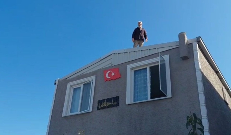 Mudanya’da yıkıma tepki: Vatandaşlar çatılara çıktı