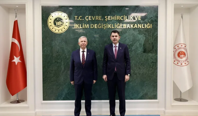 Murat Kurum, Mansur Yavaş’ı bakanlıkta ağırladı