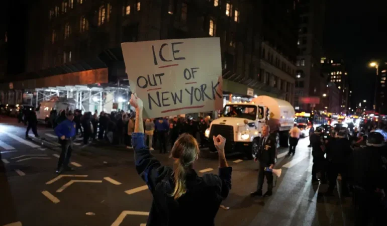 New York’ta ICE operasyonu protestoları büyüttü