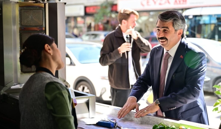 Oktay Yılmaz, Teyyareci Mehmet Ali Caddesi esnafını dinledi
