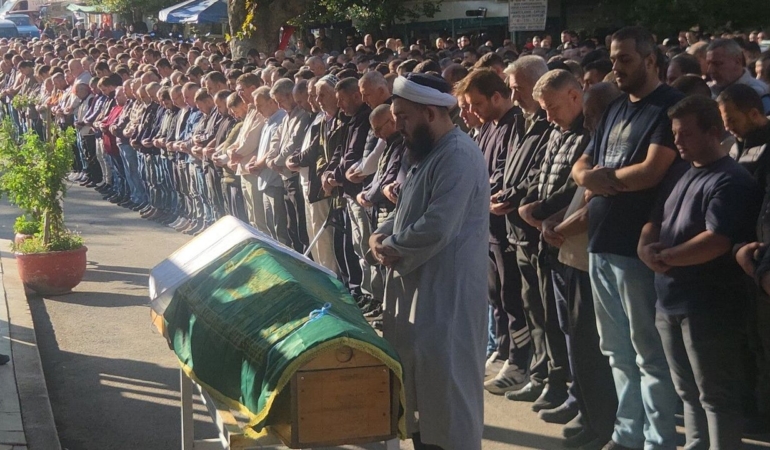 Orhangazi’de çatıdan düşen işçi Yıldıray Denizci toprağa verildi