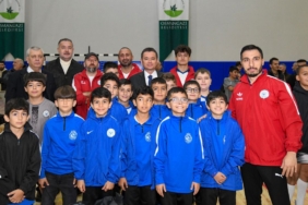 OSMANGAZİ BELEDİYESİ'NDEN AMATÖR SPOR KULÜPLERİNE BÜYÜK DESTEK BAŞKAN ERKAN AYDIN SPORUN VE SPORCUNUN YANINDA