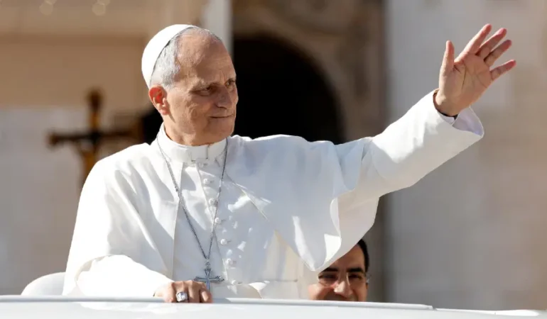 Papa Leo, ABD ara seçiminde posta yoluyla oy kullandı