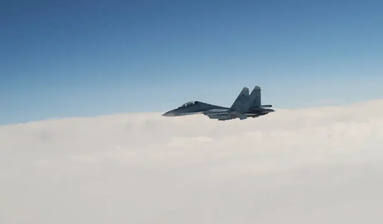 Rusya’nın Su-30 uçağı Kaliningrad’da düştü