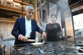 Sadiq-Khan-Turkiye-ziyareti-oncesi-kunefe-pisirdi-featured