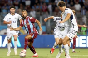 Trabzonspor-Hearts-karsisinda-Papara-Parkta-sahaya-cikiyor-featured
